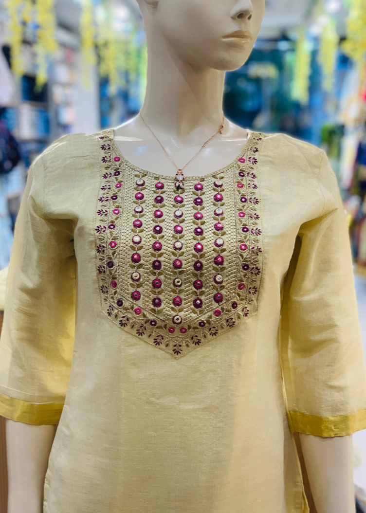 Onam Festive Ladies Top - Cream